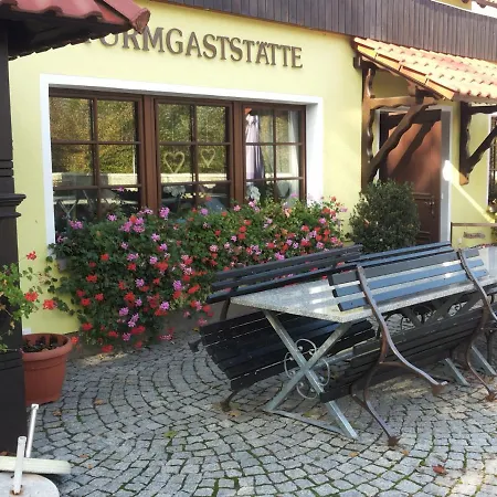 Turmgaststaette Гостевой дом Лёбау