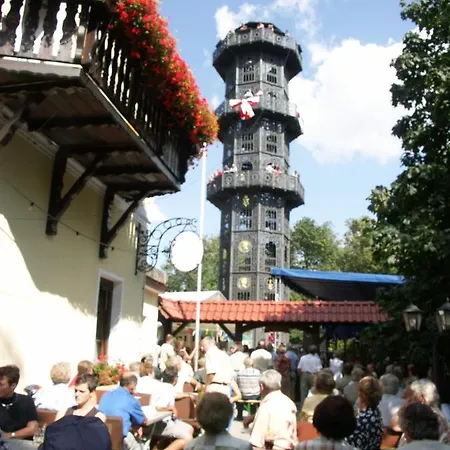 Turmgaststaette 3* Лёбау