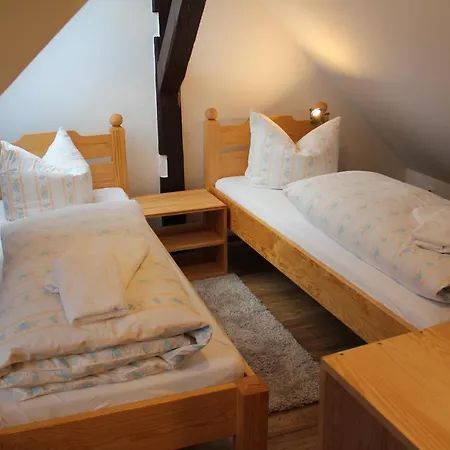 Гостевой дом Turmgaststaette Лёбау